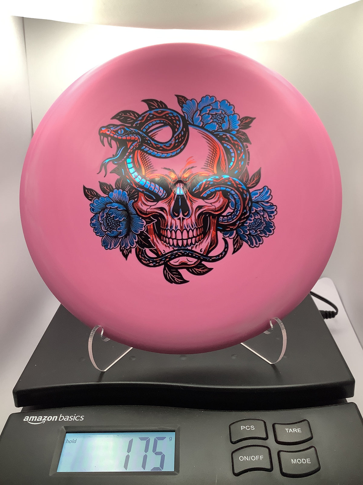 Latitude 64 Zero Medium Pure Skull
