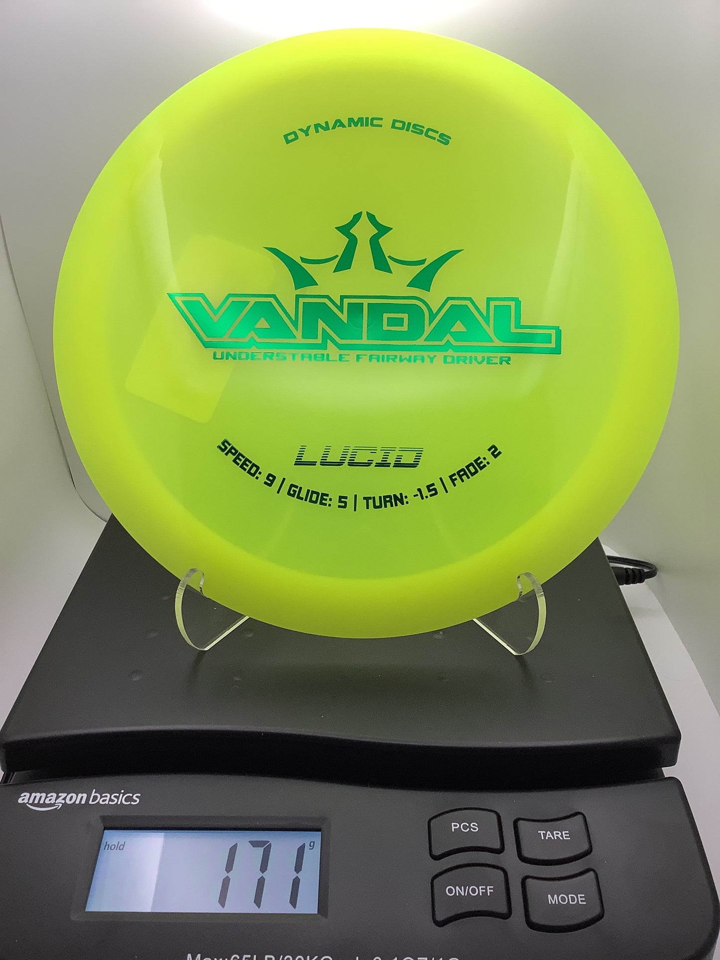 Dynamic Lucid Vandal