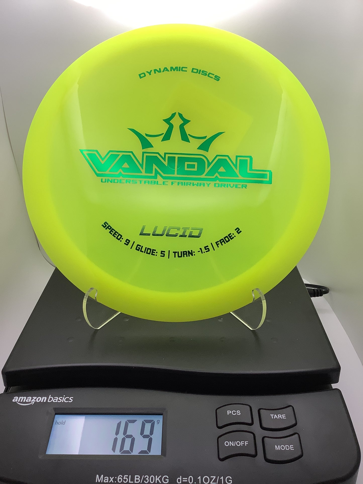 Dynamic Lucid Vandal