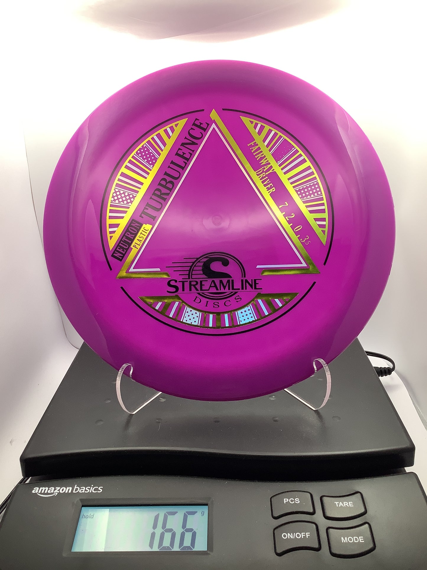 Streamline Neutron Turbulence