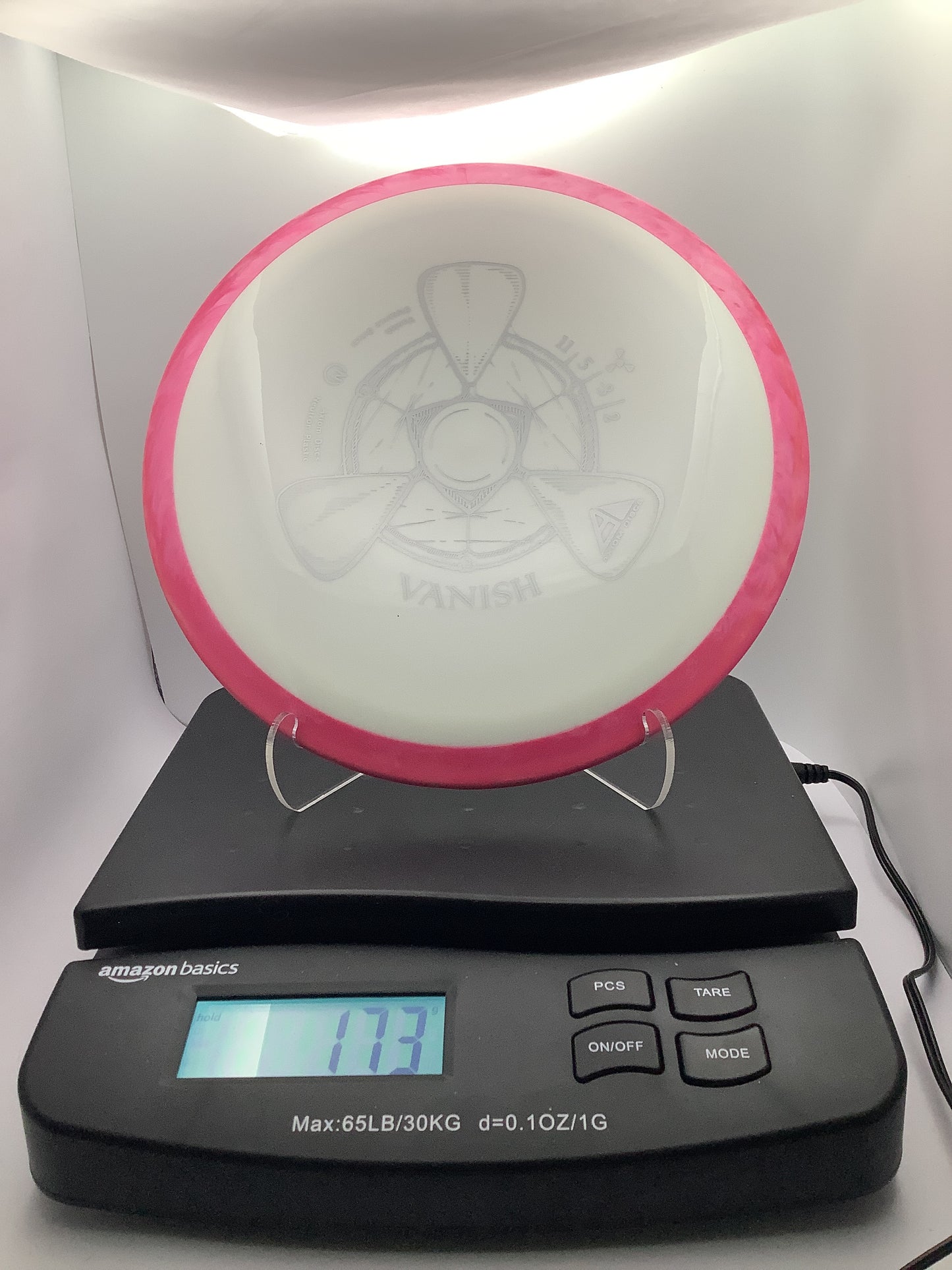 Axiom Neutron Vanish