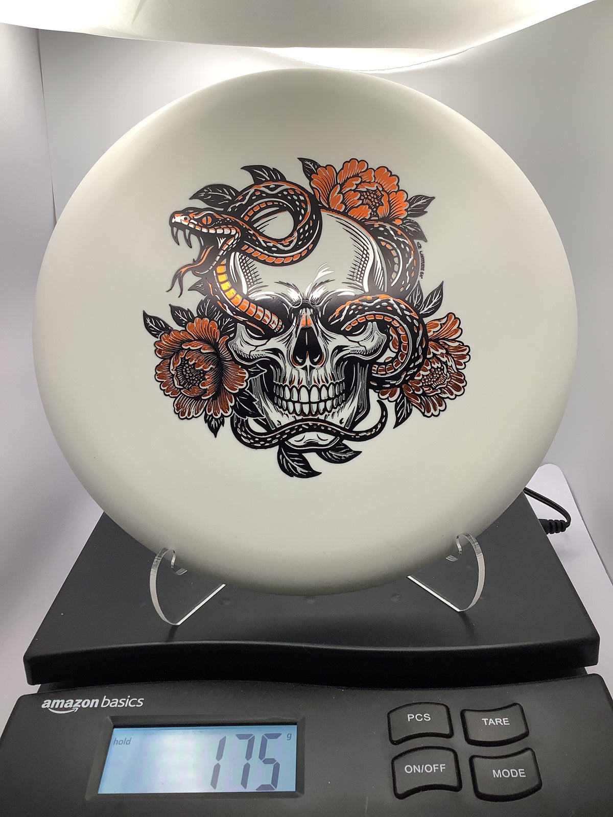 Latitude 64 Zero Medium Pure Skull
