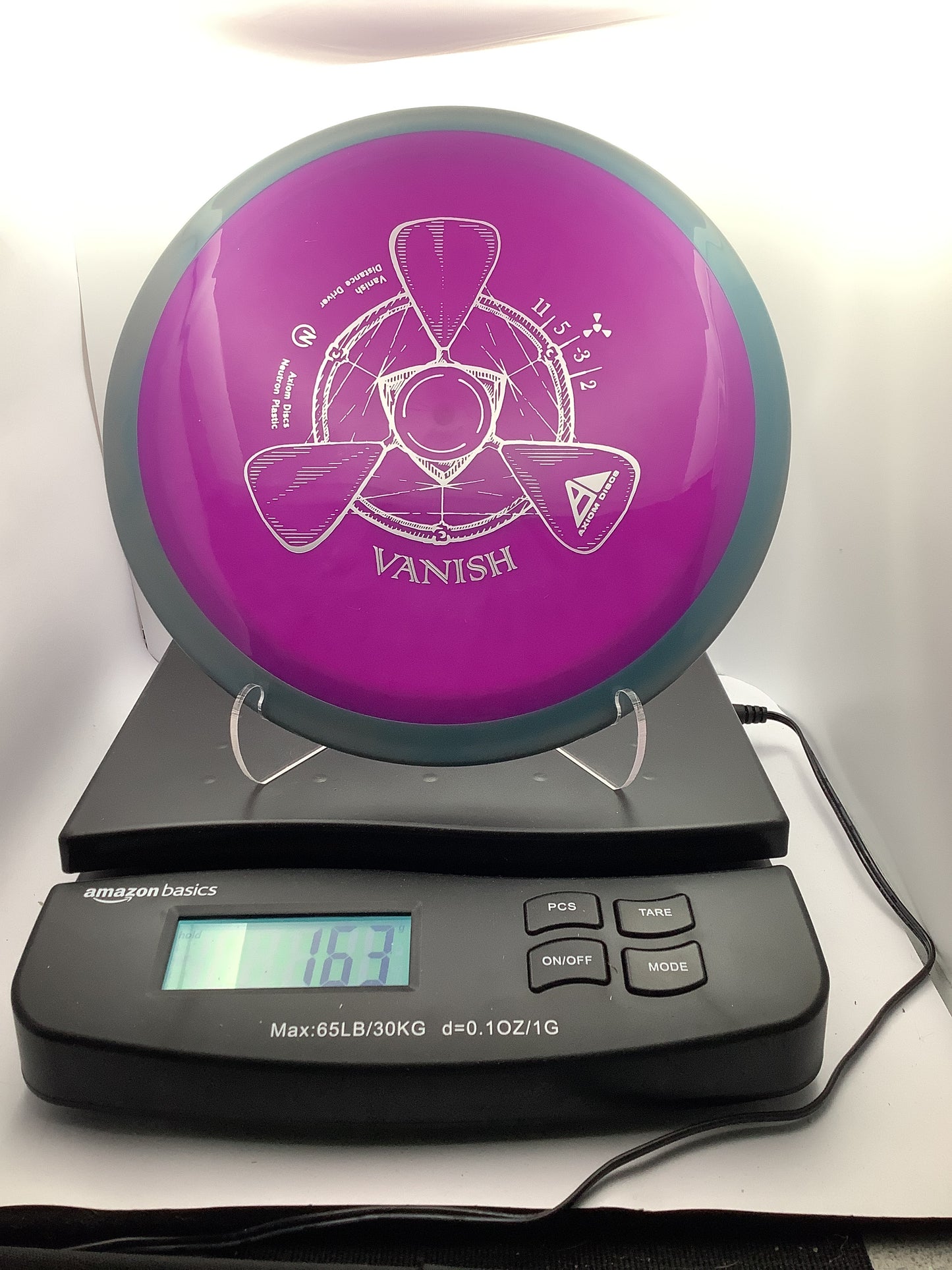 Axiom Neutron Vanish