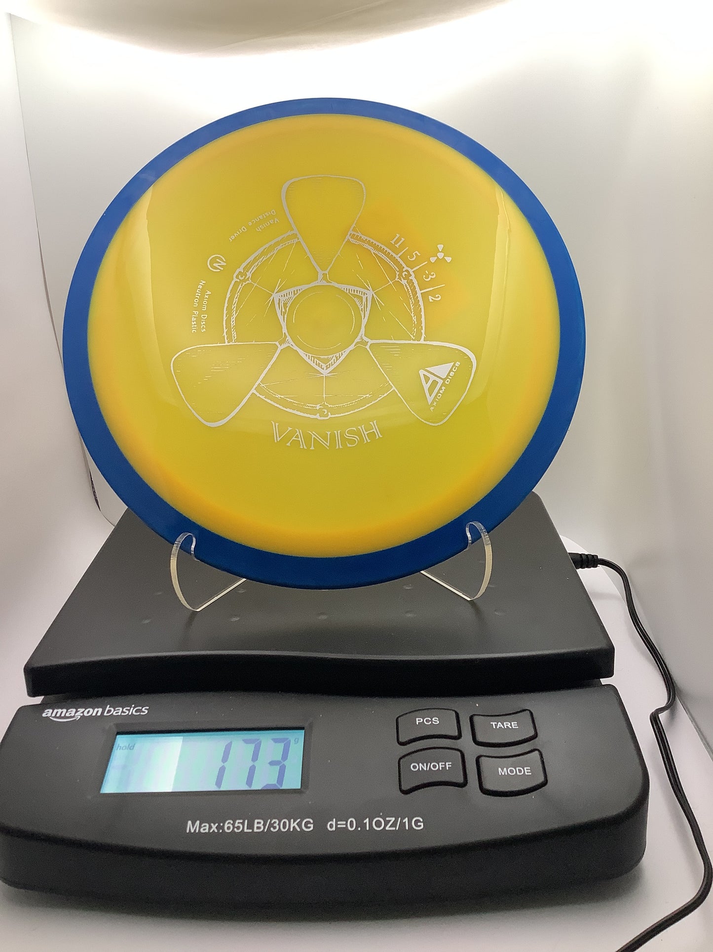 Axiom Neutron Vanish