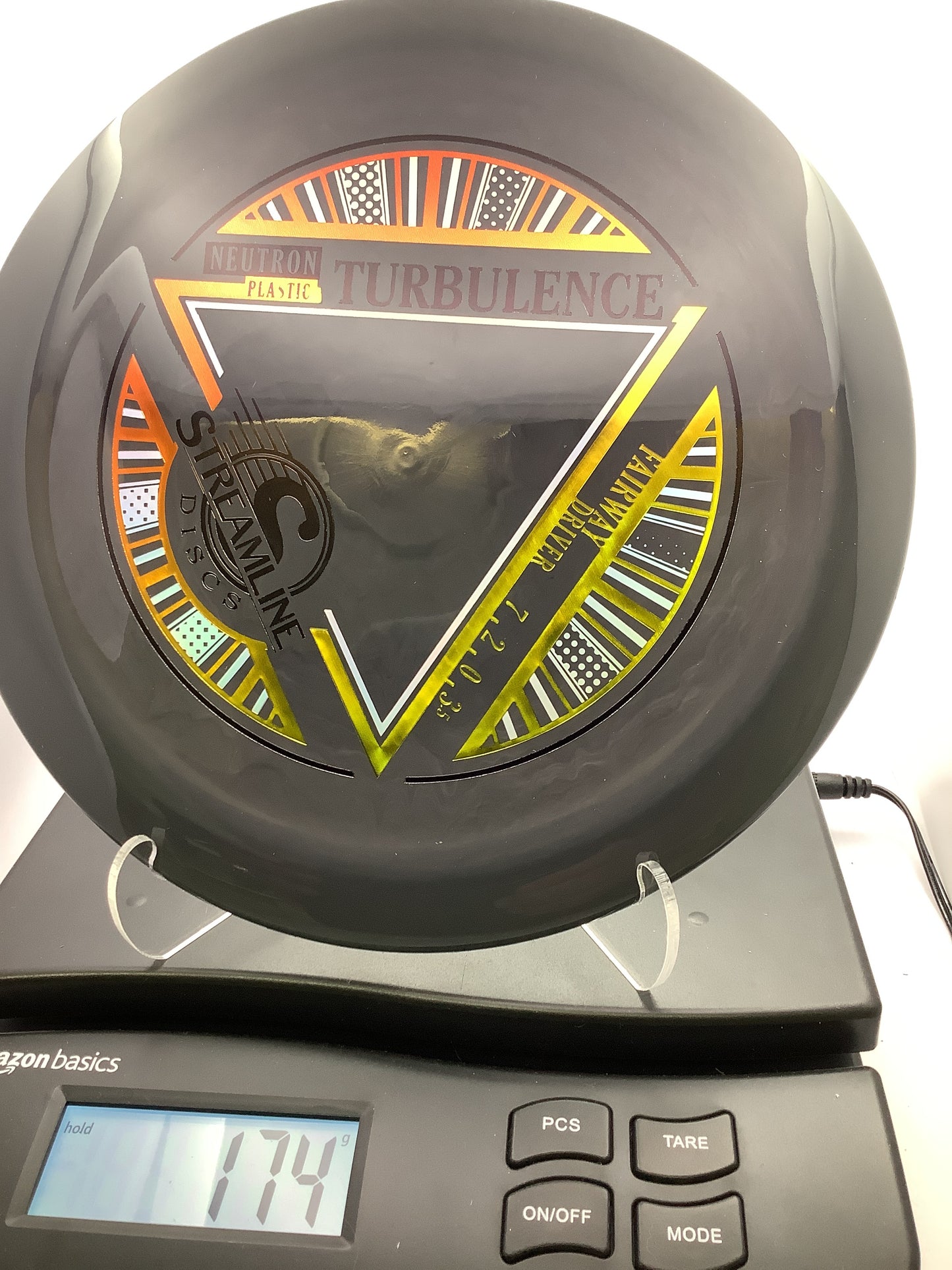 Streamline Neutron Turbulence