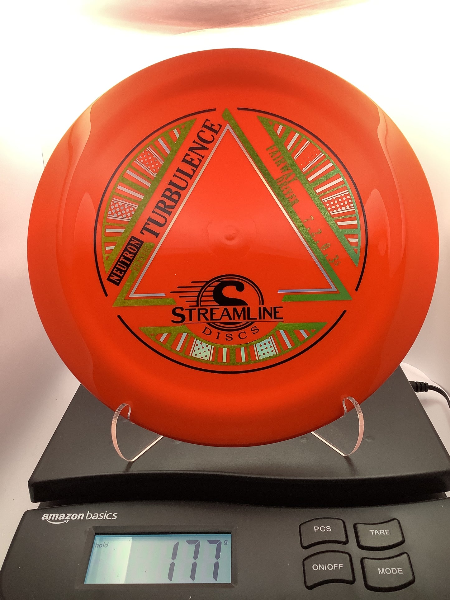 Streamline Neutron Turbulence