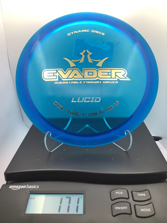 Dynamic Lucid Evader