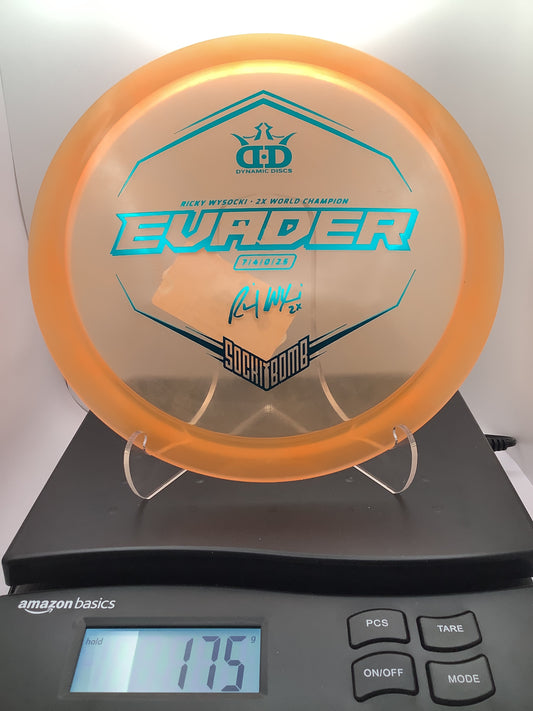 Dynamic Lucid Evader RW