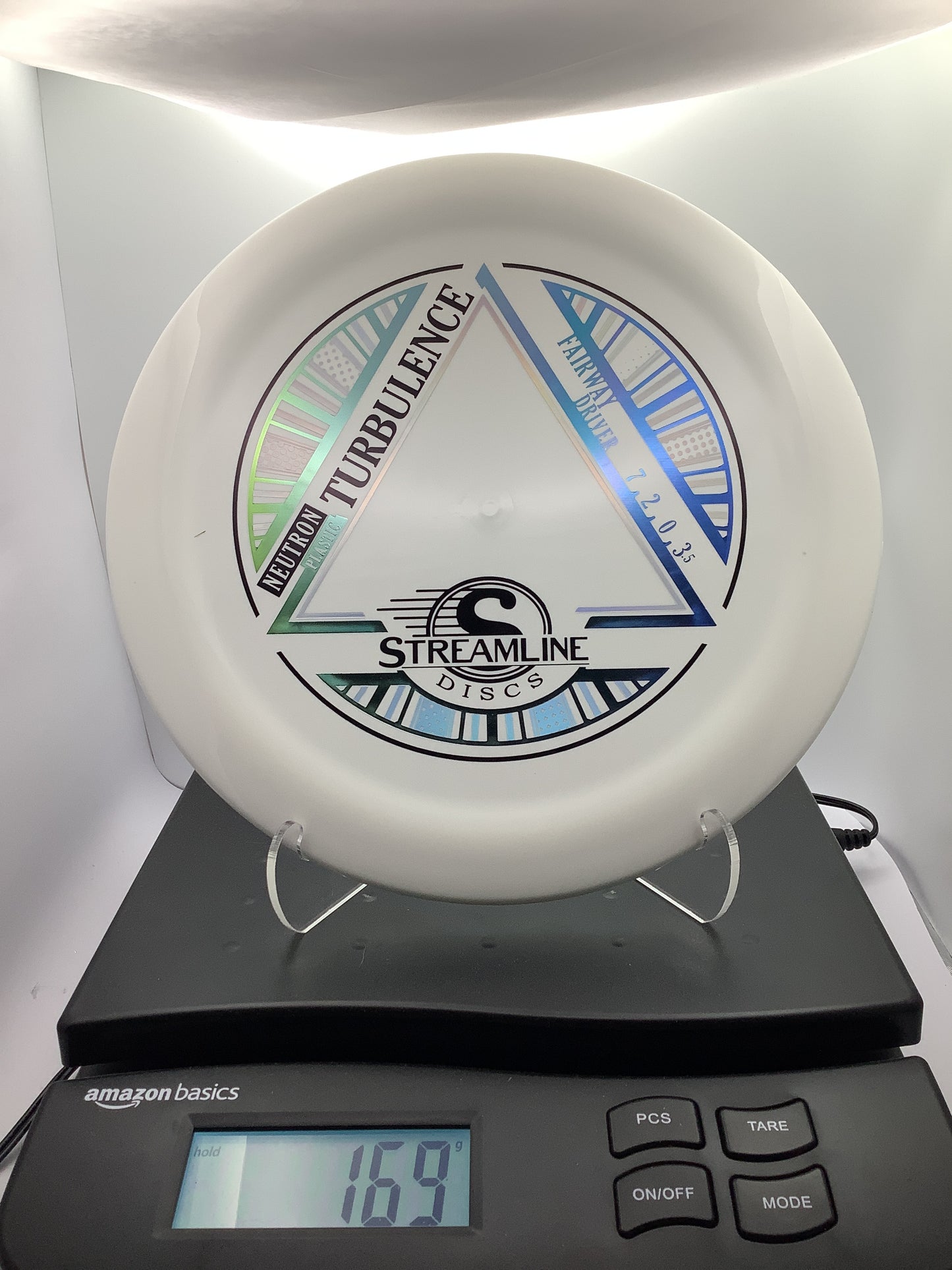 Streamline Neutron Turbulence