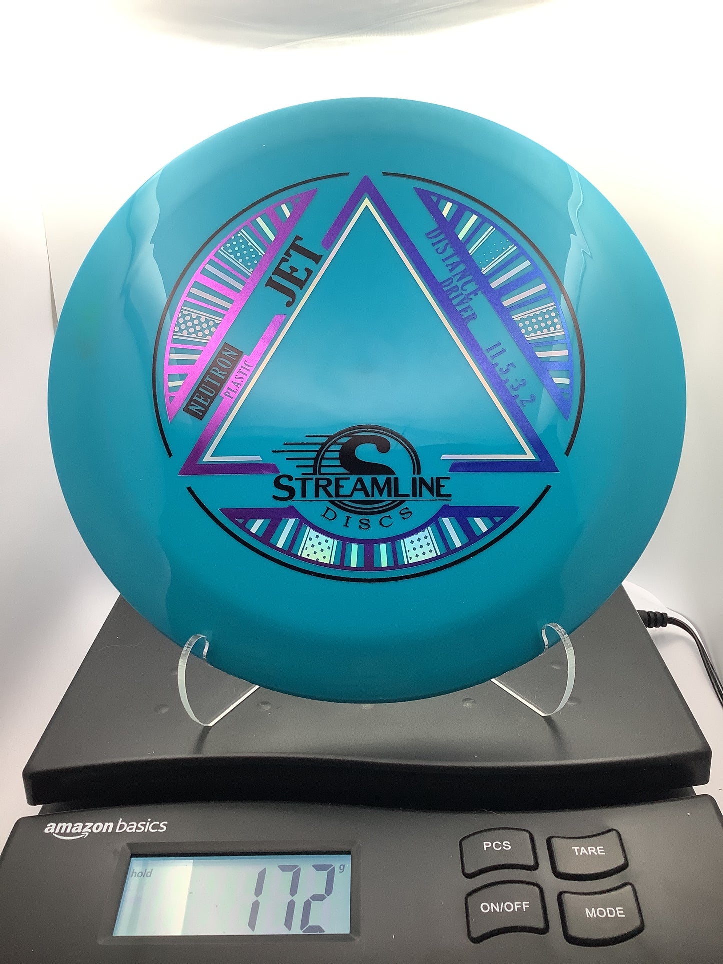 Streamline Neutron Jet