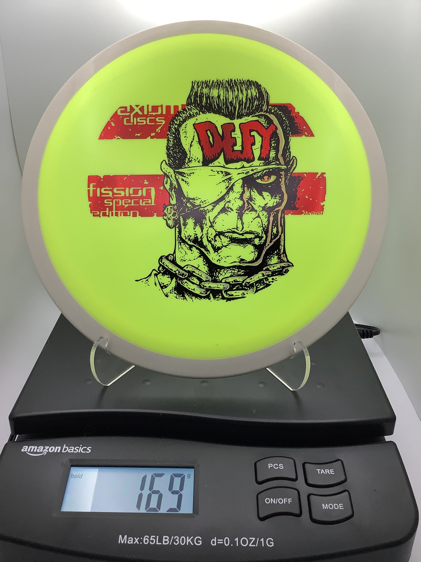 Axiom Fission Defy SE