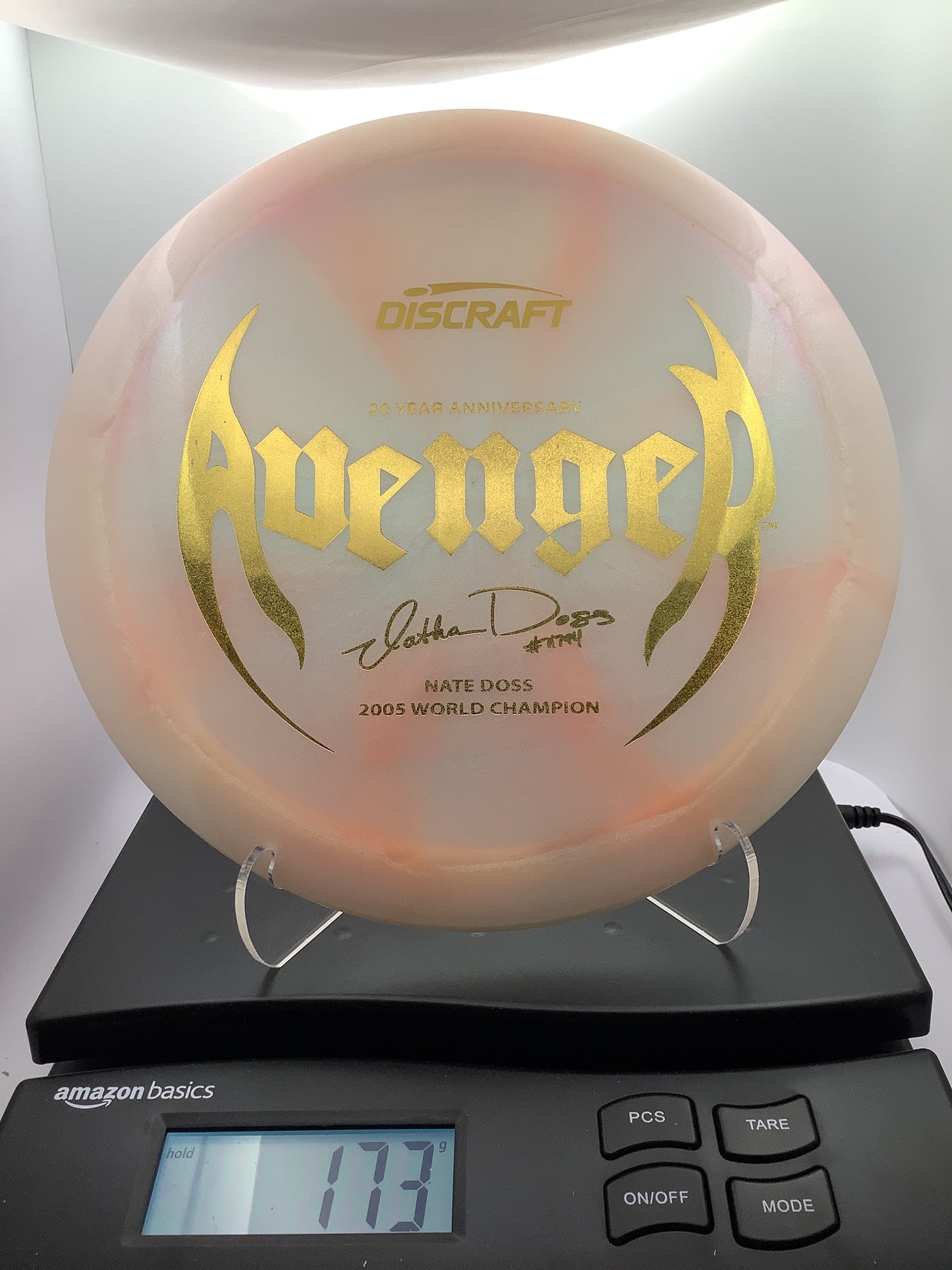 Discraft Z Colorshift Swirl Avenger