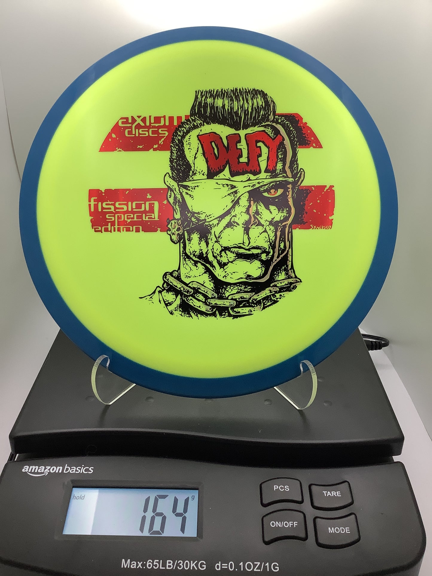 Axiom Fission Defy SE