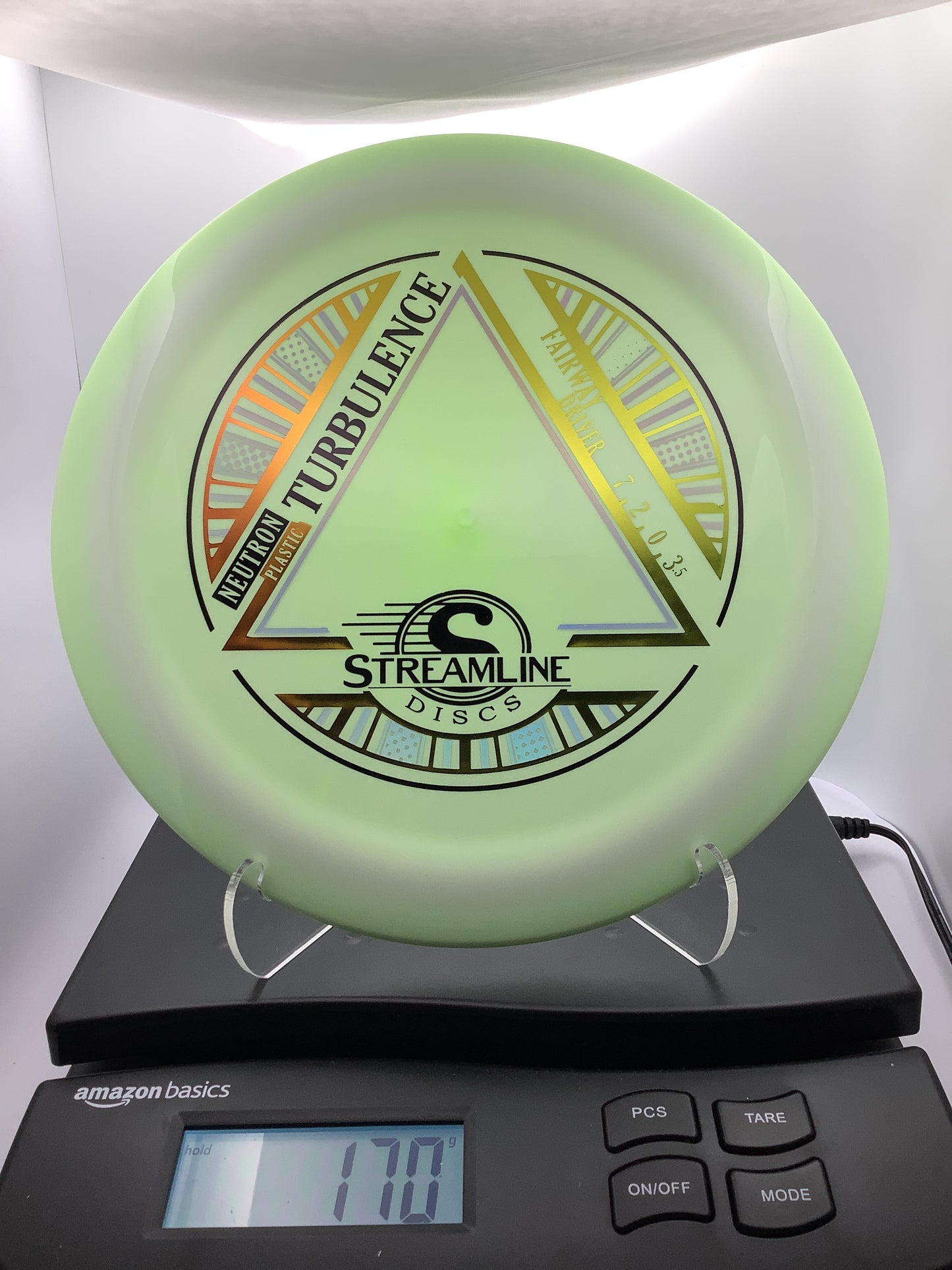 Streamline Neutron Turbulence