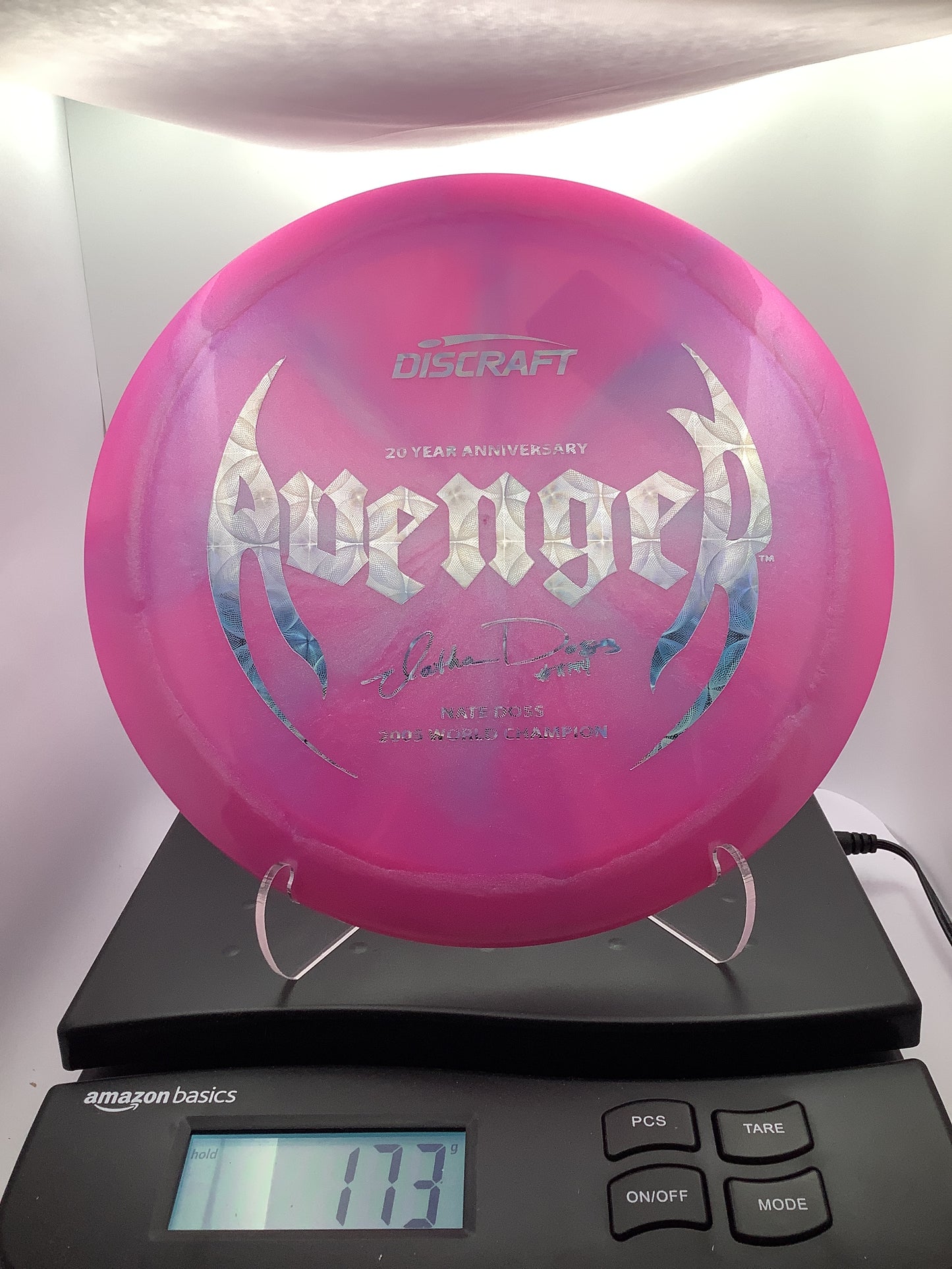 Discraft Z Colorshift Swirl Avenger